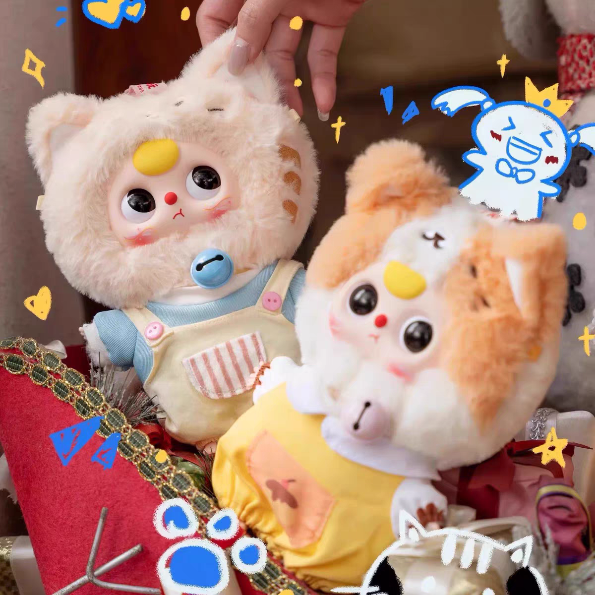 #20 Baby Three Cat Clothes Chest Series