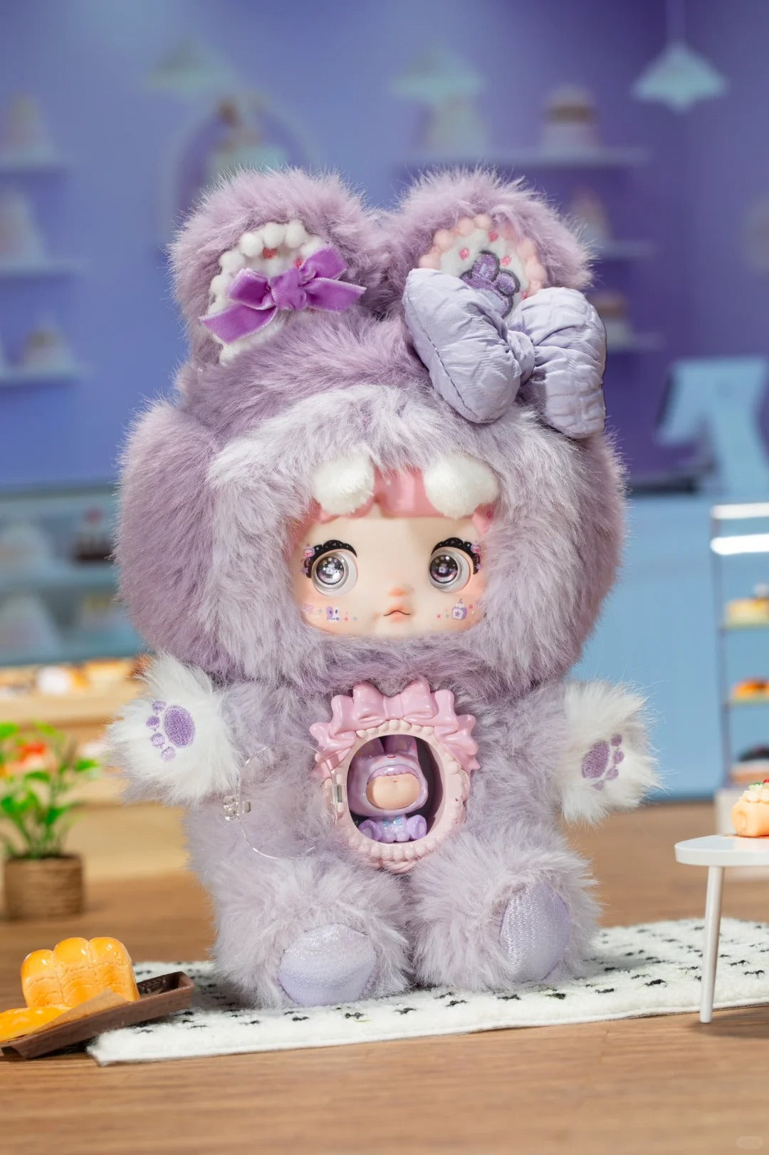 #40 Nommi -A bite of sweetheart stuffed toy
